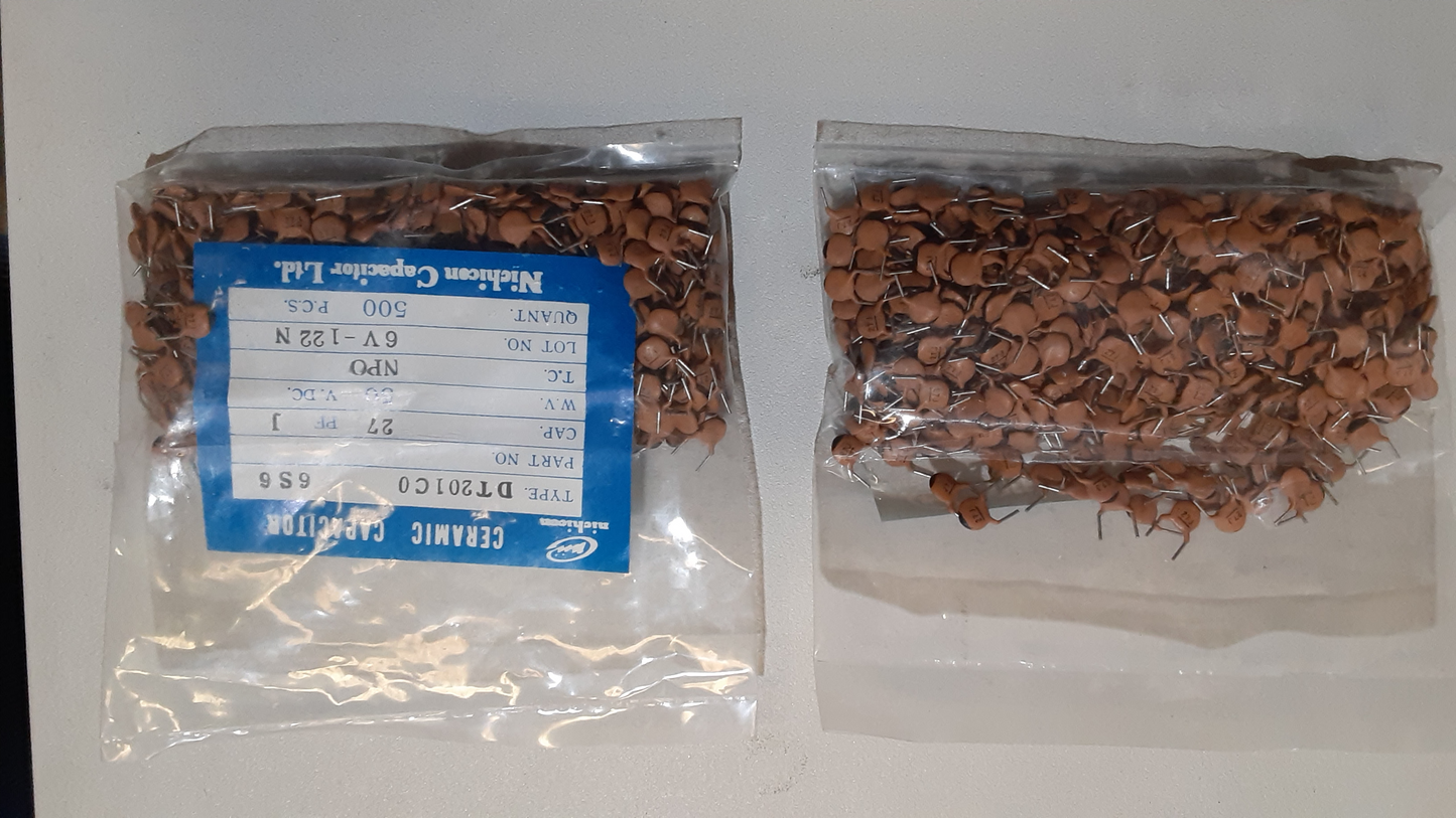 CERAMIC DISC CAPACITOR 50VDC 27PF 5% NPO 500PCS/BAG ES6540