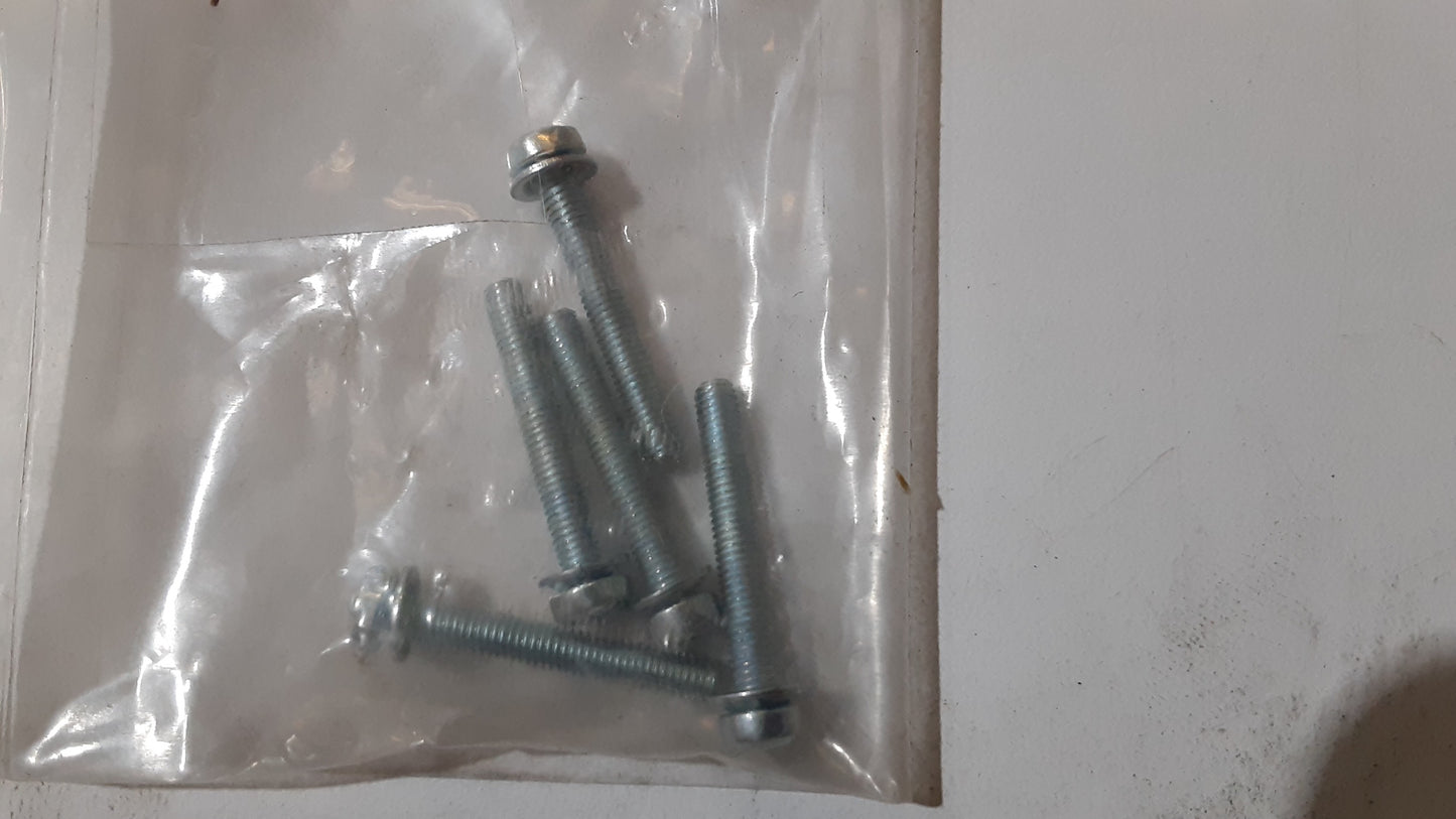SCREW W/ WASHER 3-5 X 3/4” PHILLIPS 500 PER BAG ES4758